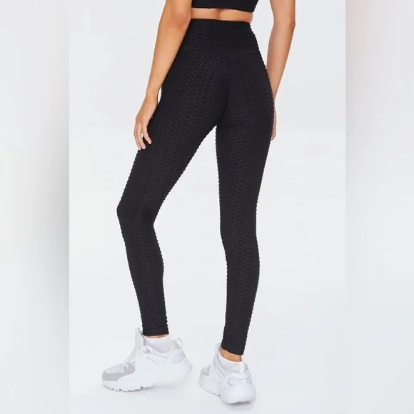 SHEIN Solid Textured Sports Leggings with Phone Pocket - Picture 2 of 16